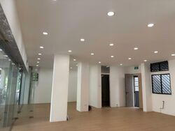 Geylang East Avenue 2 (D14), Retail #554955701